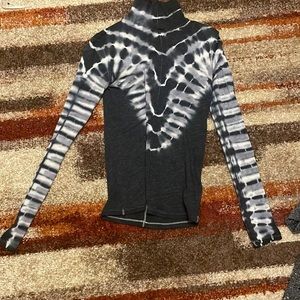 tight fitting turtle neck